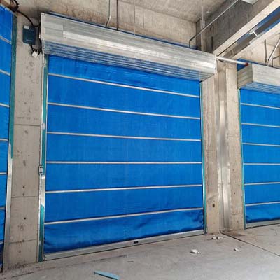 汽車庫防火卷簾的特殊規定(圖1) 工地防火卷簾門圖.jpg