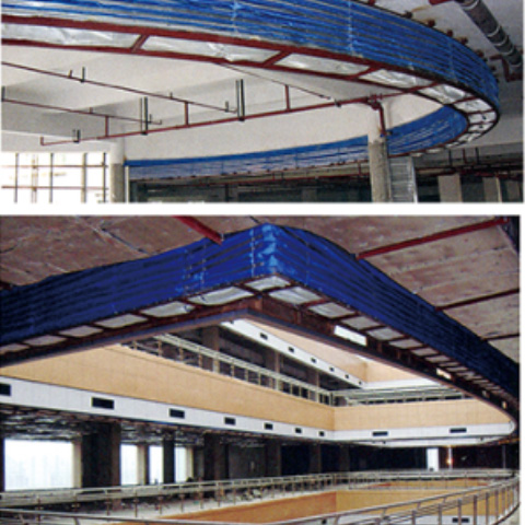 防火卷簾門制作廠家(圖1) 折疊防火卷簾門工地.jpg